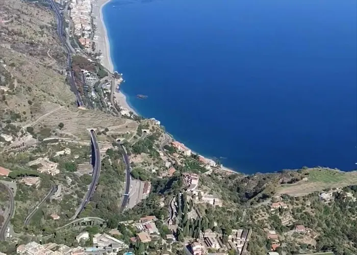 Дом отдыха La Bolina Taormina